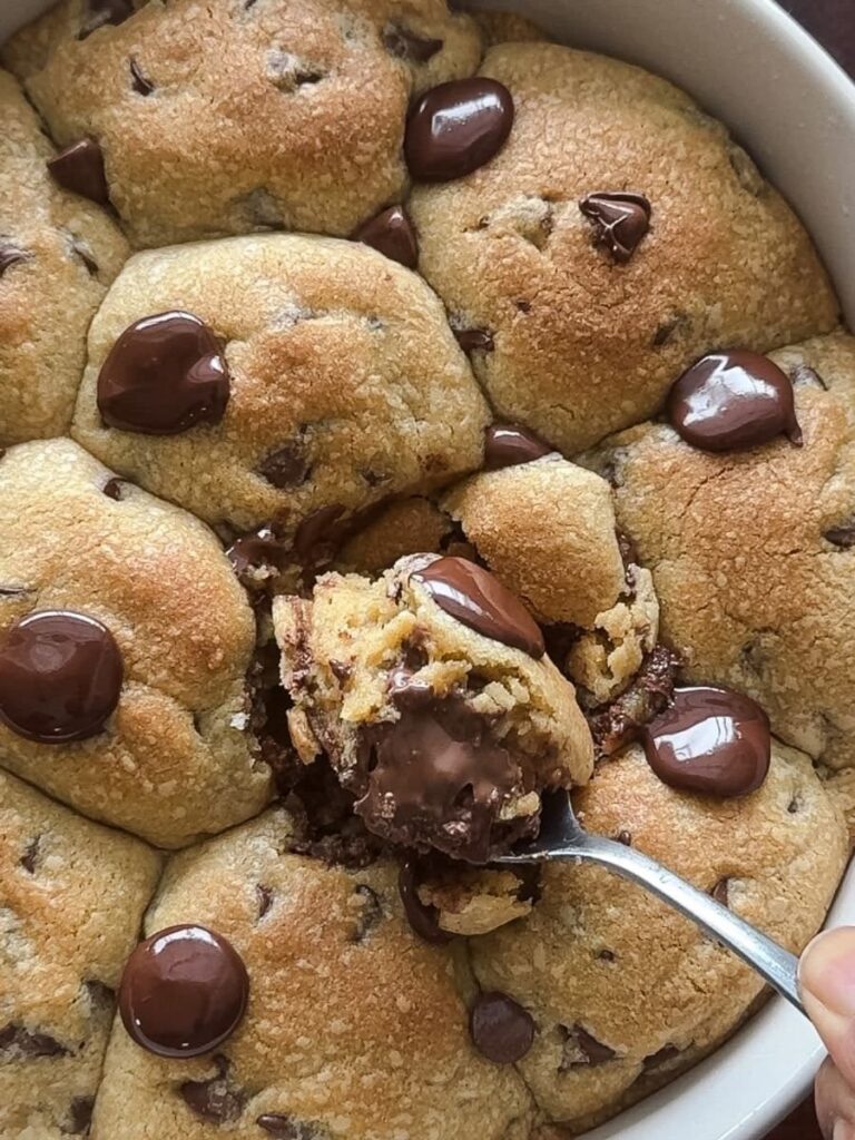 COOKIE TIN